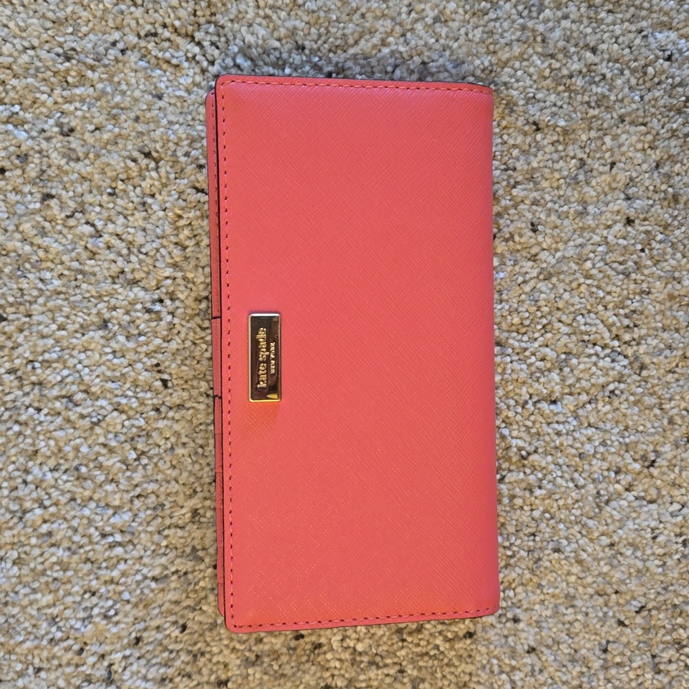 NWT Kate Spade Stacy wallet